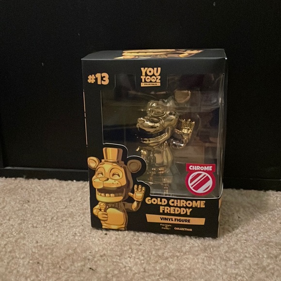 Extremely Rare Gold chrome Freddy Youtooz Figure - Picture 6 of 7